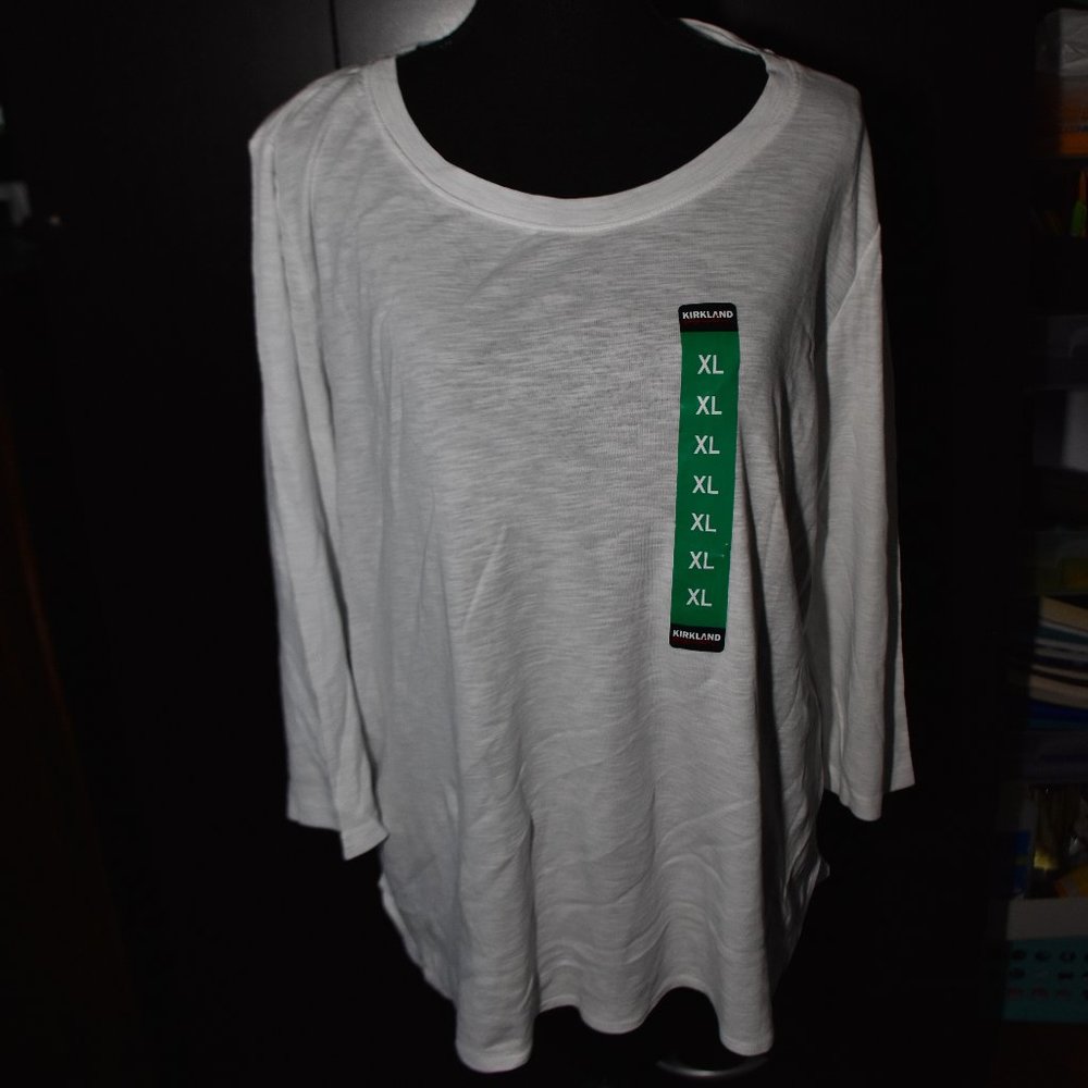 Kirkland women top